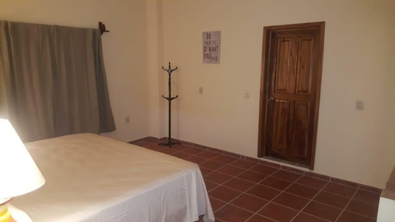 Вилла Casa Palmito Cerca De La Playa Йелапа Экстерьер фото