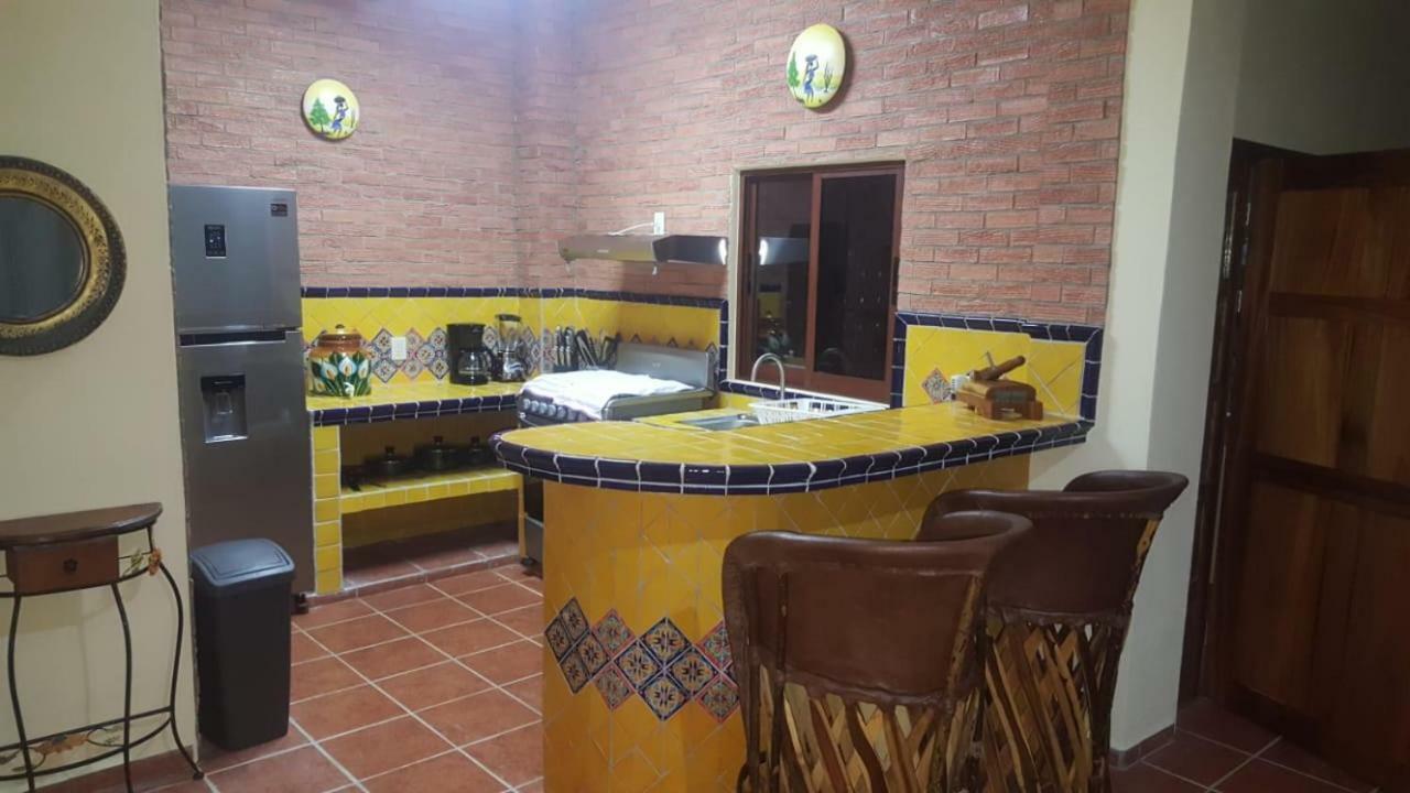 Вилла Casa Palmito Cerca De La Playa Йелапа Экстерьер фото